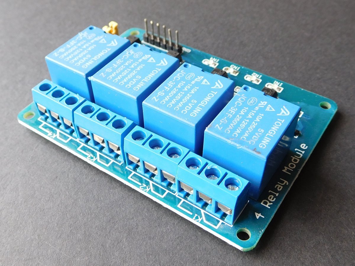 4 Relay Module 10A / 250V Opto-Isolated Inputs 3-24V for Arduino etc. 7