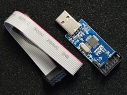 Clear Out: USBtinyISP compatible programmer